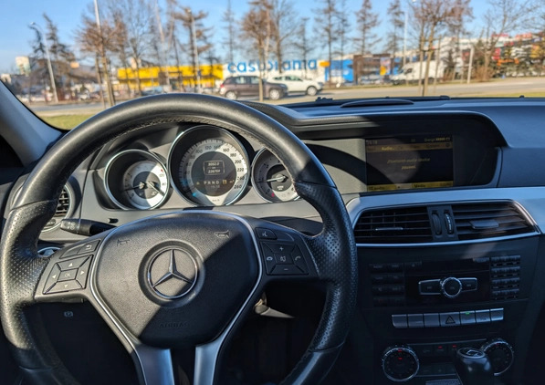 Mercedes-Benz Klasa C cena 36500 przebieg: 228759, rok produkcji 2011 z Rzeszów małe 232